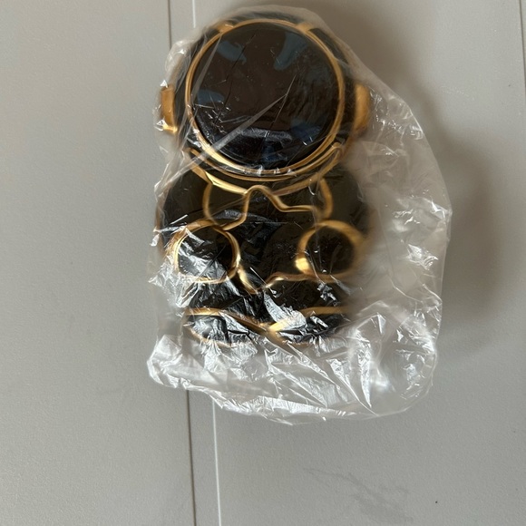 🆕 CARTOON ASTRONAUT BRACKET MOBILE PHONE HOLDER - Picture 3 of 4